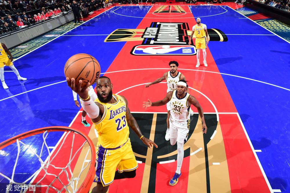 更像是一名 更像是一名