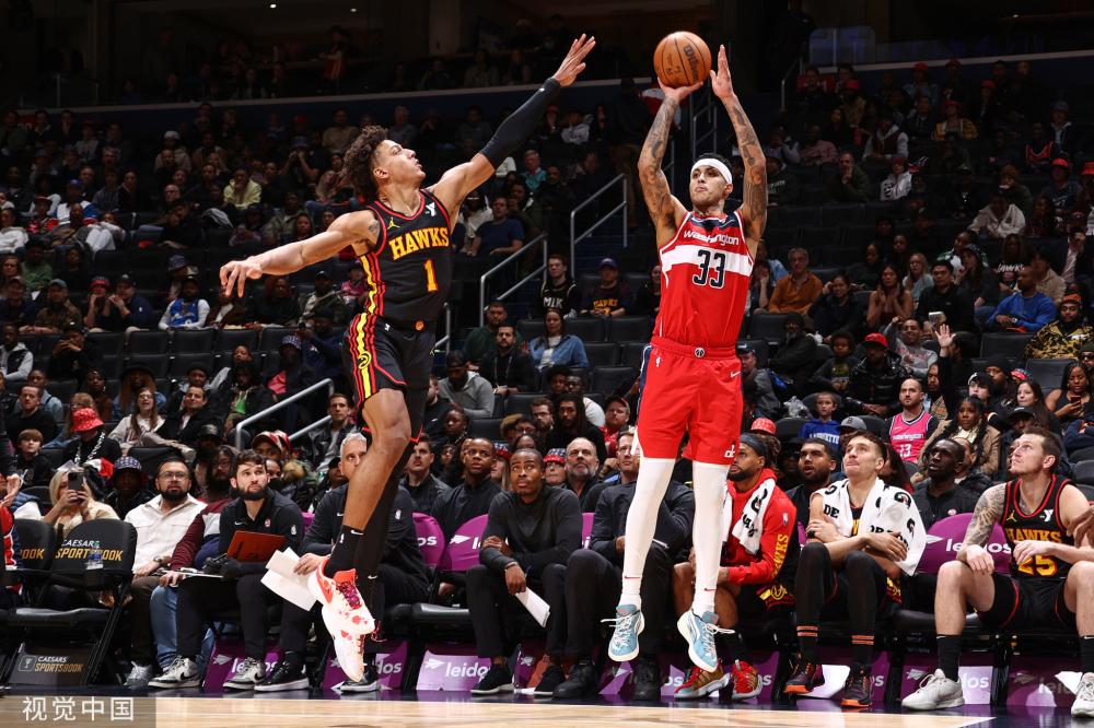 对于他而言 对于他而言