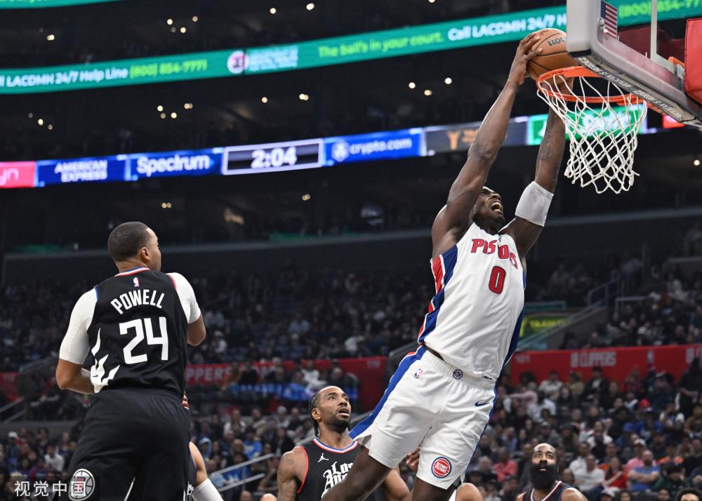 积分榜上稳 积分榜上稳